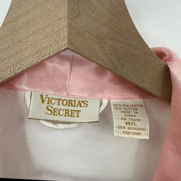 Victoria’s Secret Vintage Robe White Satin Size M/L Medium/Large Gold Label - Picture 11 of 12